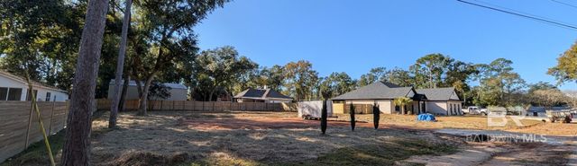 10180 Pineview Lane, Foley, AL 36535