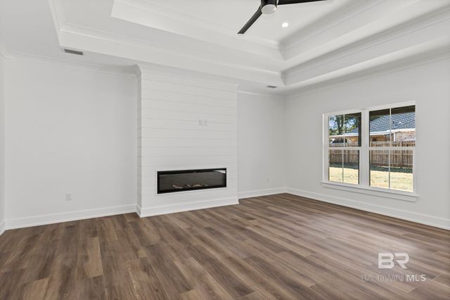 10180 Pineview Lane, Foley, AL 36535