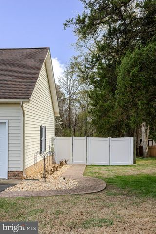 2230 KAREN TER, Fredericksburg, VA 22405