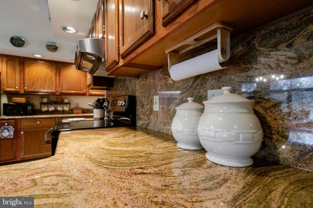 2230 KAREN TER, Fredericksburg, VA 22405