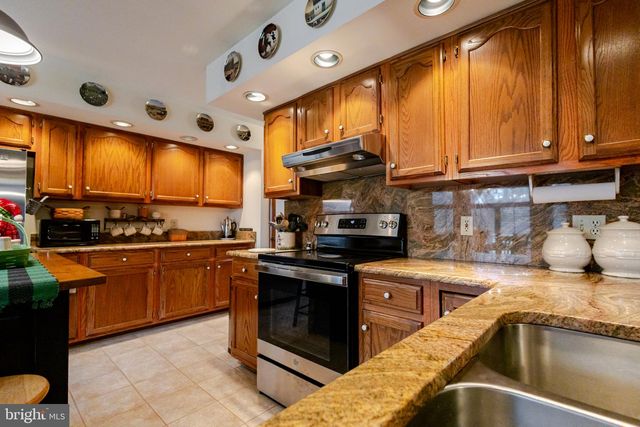 2230 KAREN TER, Fredericksburg, VA 22405