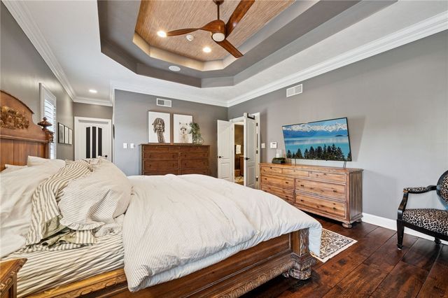 2080 Saint Ann Common, North Huntingdon, PA 15642