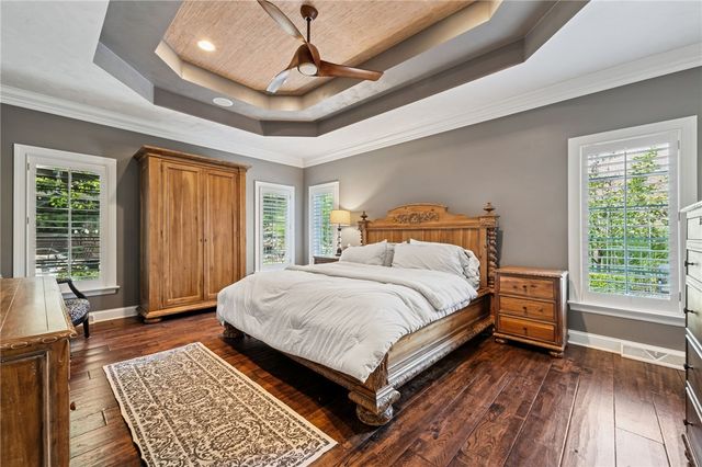 2080 Saint Ann Common, North Huntingdon, PA 15642