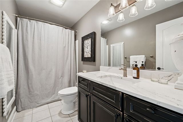 2080 Saint Ann Common, North Huntingdon, PA 15642