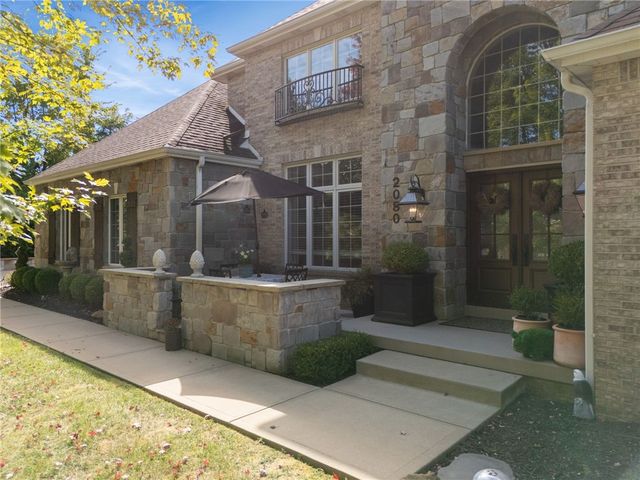 2080 Saint Ann Common, North Huntingdon, PA 15642