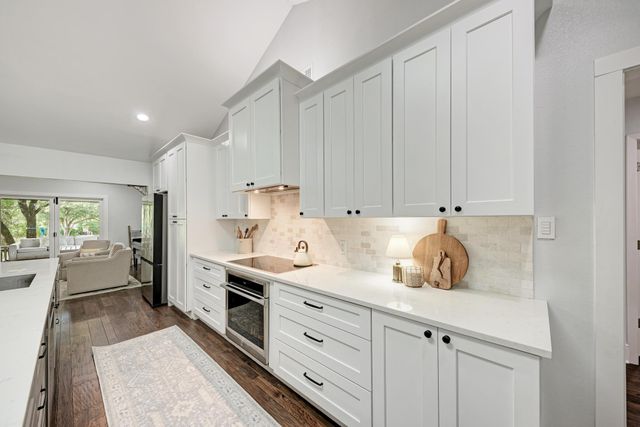 9305 Clearock DR, Austin, TX 78750