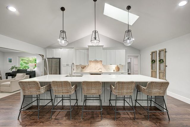 9305 Clearock DR, Austin, TX 78750