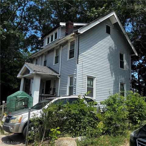 14413 Coit Road, Cleveland, OH 44110