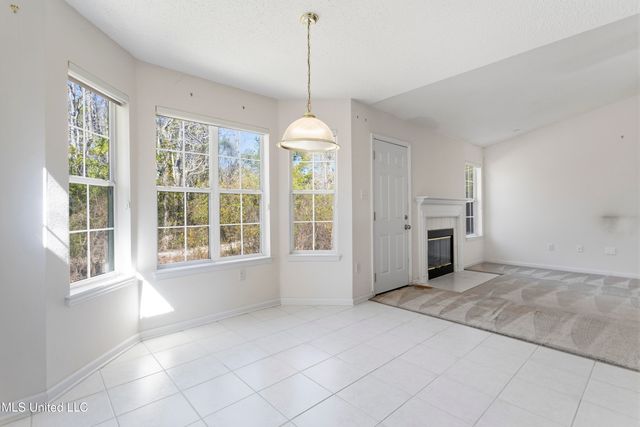 10673 N Oak Crest Drive, Biloxi, MS 39532