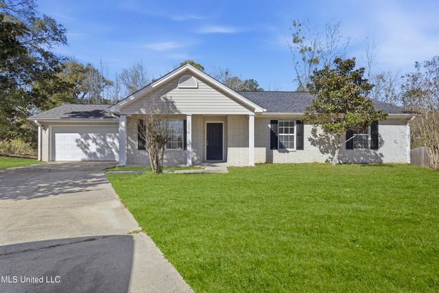 10673 N Oak Crest Drive, Biloxi, MS 39532