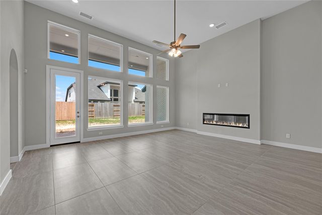 18826 Truman Trail, Conroe, TX 77302
