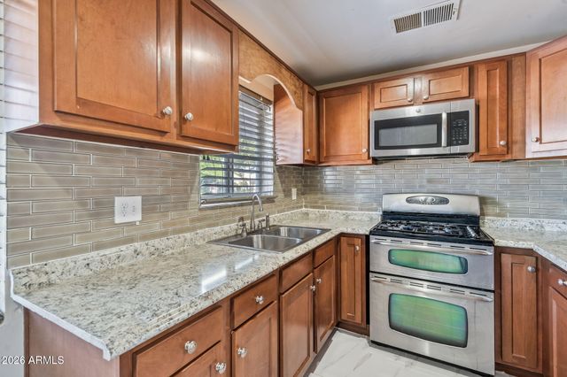 5618 N 35TH Drive, Phoenix, AZ 85019