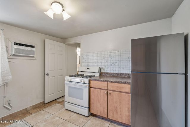 5618 N 35TH Drive, Phoenix, AZ 85019