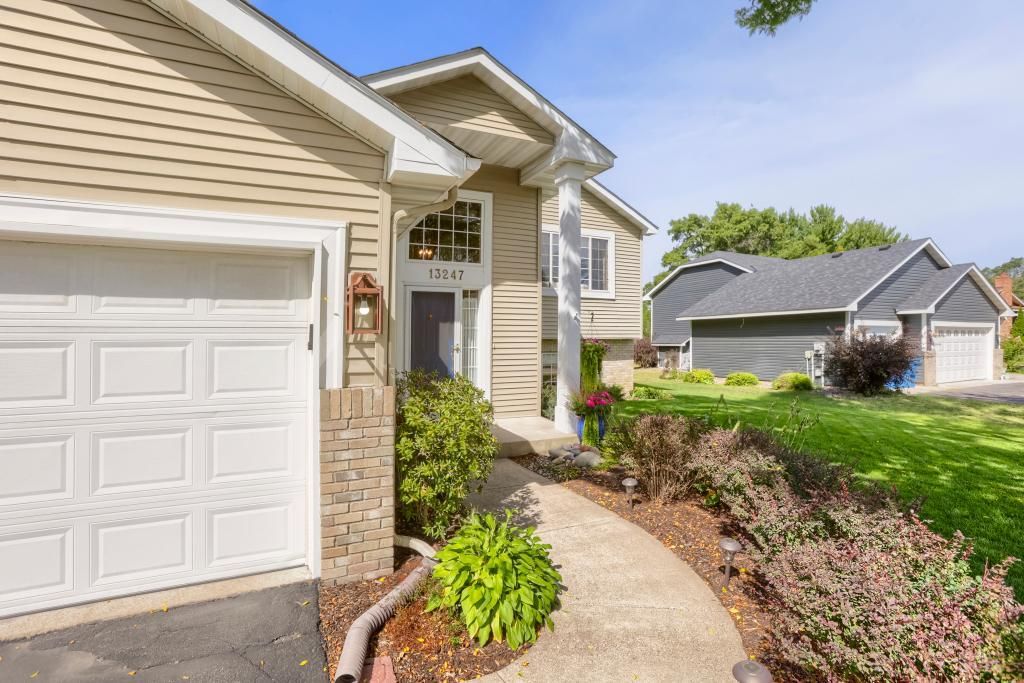 13247 Yorktown Lane N, Champlin, MN 55316 — photo 3