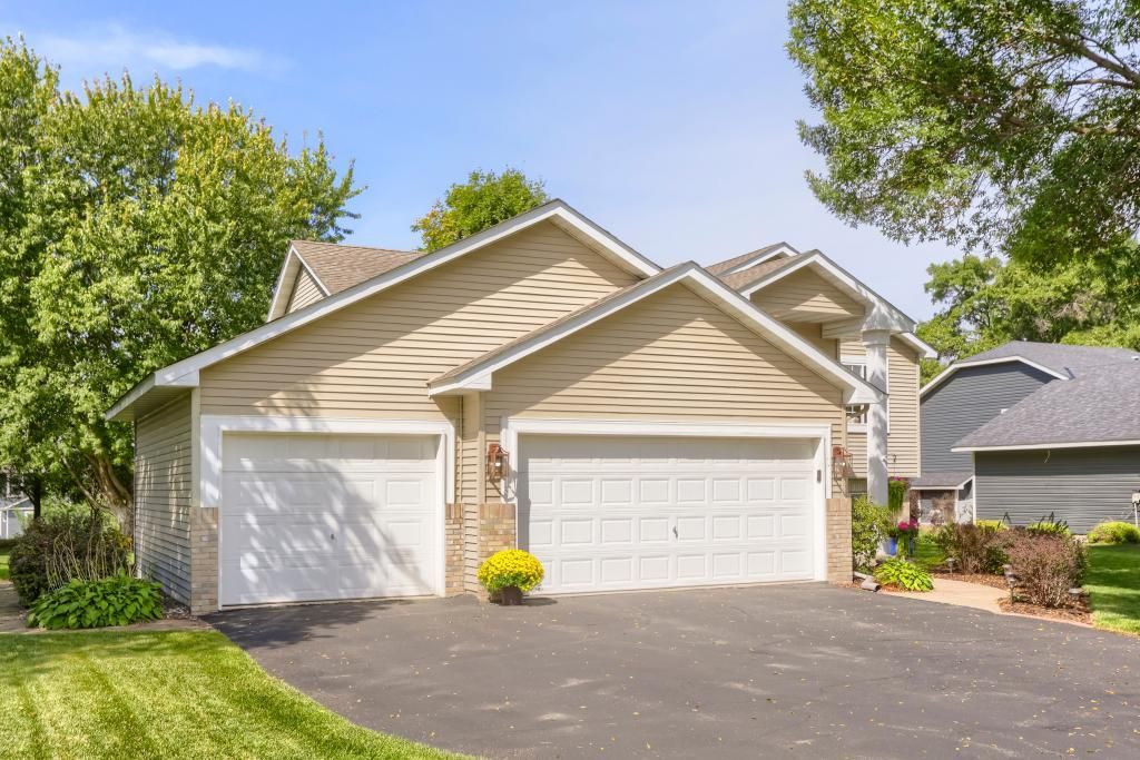 13247 Yorktown Lane N, Champlin, MN 55316 — photo 4