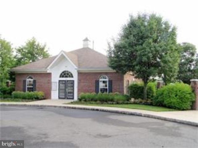 22 NORMANDY, Princeton Junction, NJ 08550