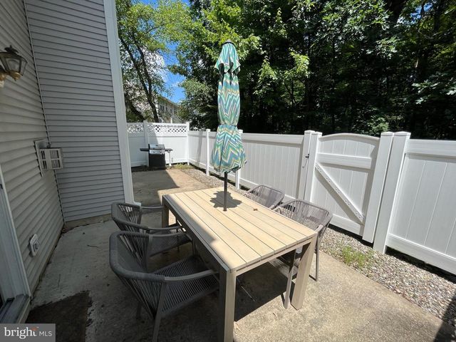 22 NORMANDY, Princeton Junction, NJ 08550