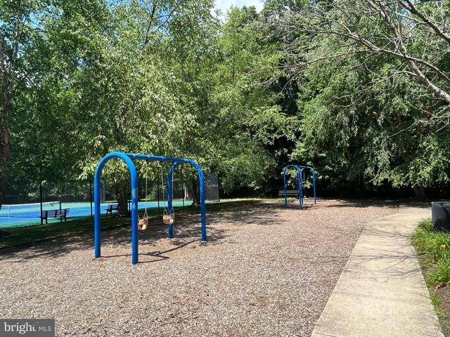 22 NORMANDY, Princeton Junction, NJ 08550