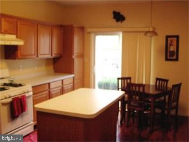 22 NORMANDY, Princeton Junction, NJ 08550