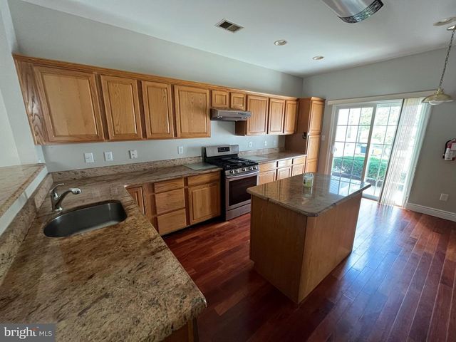 22 NORMANDY, Princeton Junction, NJ 08550