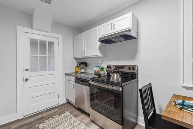 2718 E Surrey Drive, North Charleston, SC 29405