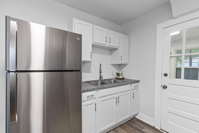 2718 E Surrey Drive, North Charleston, SC 29405