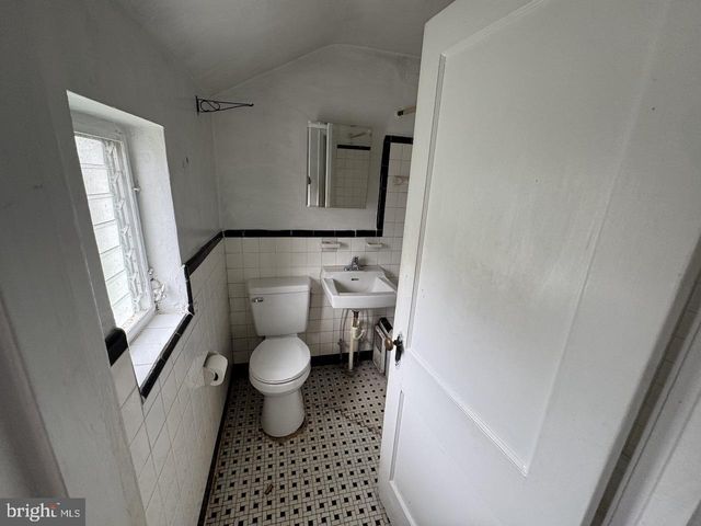 500 WINSTON AVE, Wilmington, DE 19804