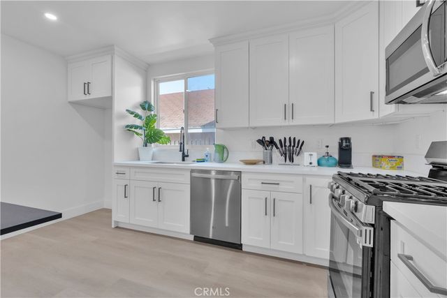 3115 Arvia Street 1A, Los Angeles, CA 90065