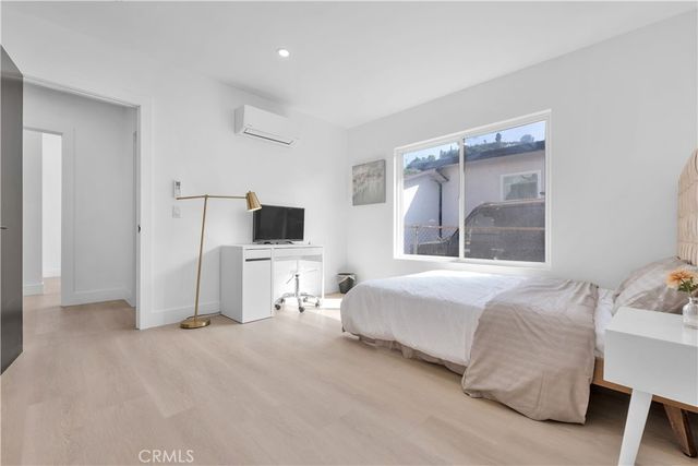 3115 Arvia Street 1A, Los Angeles, CA 90065