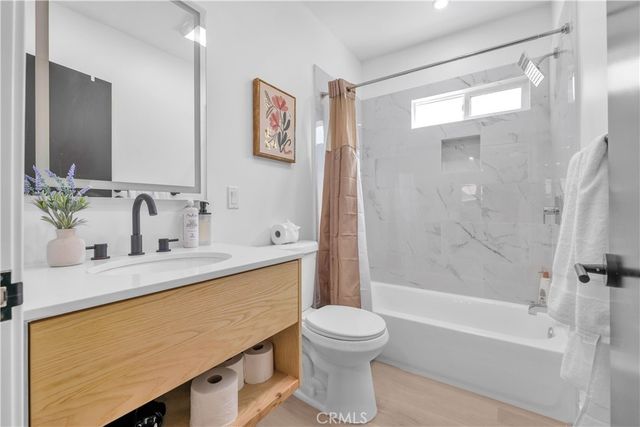 3115 Arvia Street 1A, Los Angeles, CA 90065