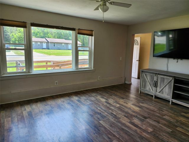 3406 SALTSMAN Road, Erie, PA 16510