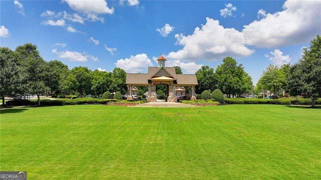 2339 Village Grove Drive, Suwanee, GA 30024