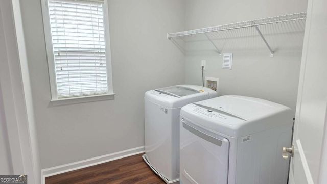 2339 Village Grove Drive, Suwanee, GA 30024