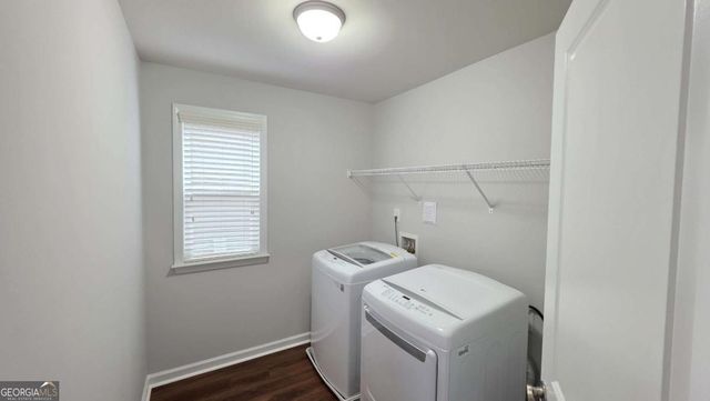 2339 Village Grove Drive, Suwanee, GA 30024