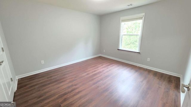 2339 Village Grove Drive, Suwanee, GA 30024