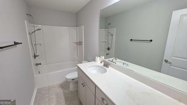 2339 Village Grove Drive, Suwanee, GA 30024