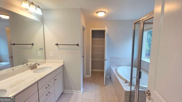 2339 Village Grove Drive, Suwanee, GA 30024