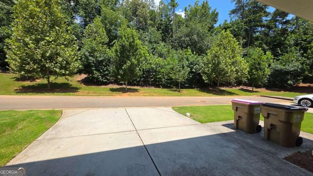 2339 Village Grove Drive, Suwanee, GA 30024