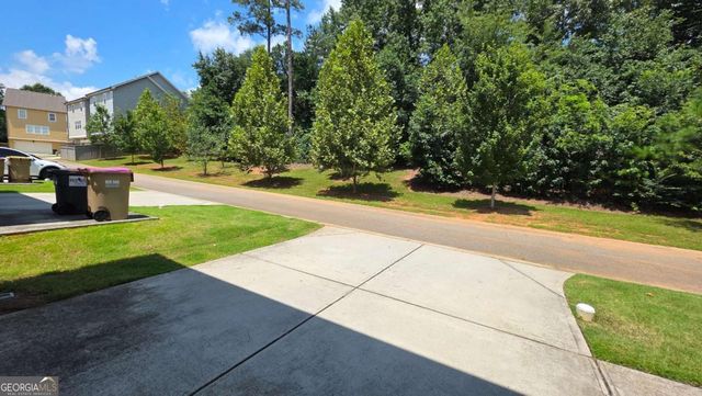 2339 Village Grove Drive, Suwanee, GA 30024