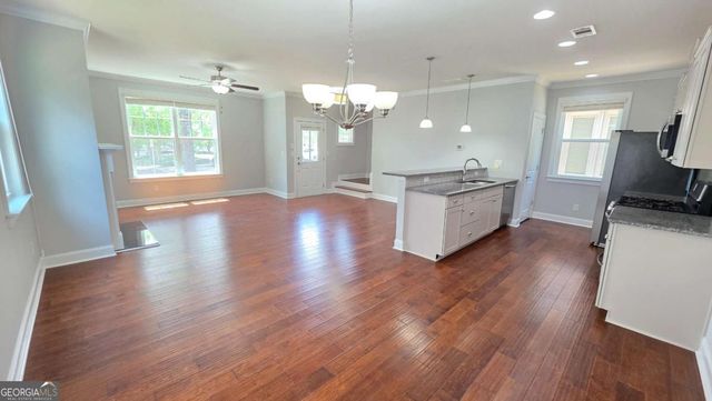 2339 Village Grove Drive, Suwanee, GA 30024