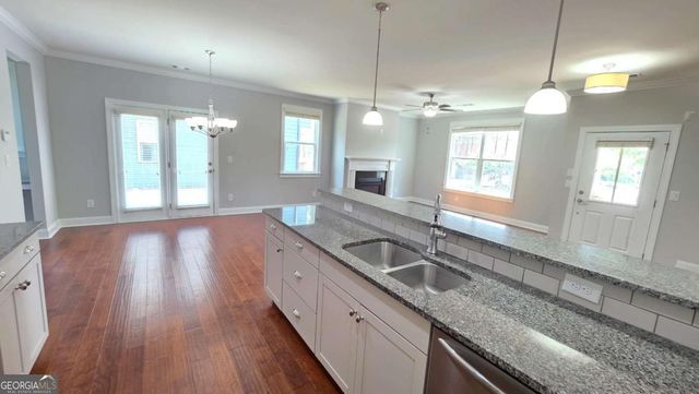 2339 Village Grove Drive, Suwanee, GA 30024