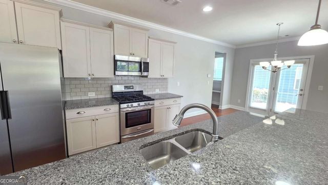 2339 Village Grove Drive, Suwanee, GA 30024