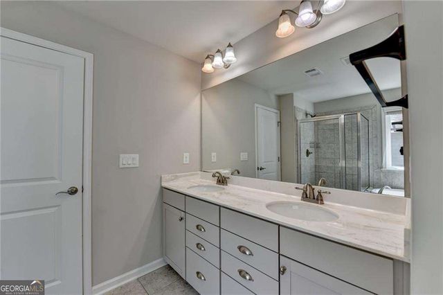 2339 Village Grove Drive, Suwanee, GA 30024