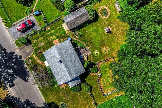 154 Lamont St, Springfield, MA 01119