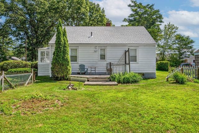 154 Lamont St, Springfield, MA 01119