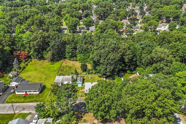 154 Lamont St, Springfield, MA 01119