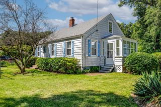 154 Lamont St, Springfield, MA 01119