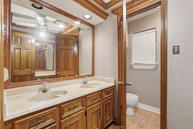 21511 Briar Oak Drive, Humble, TX 77338
