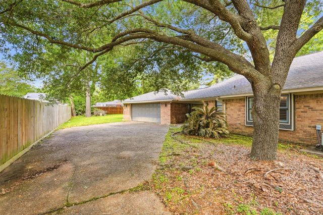 21511 Briar Oak Drive, Humble, TX 77338