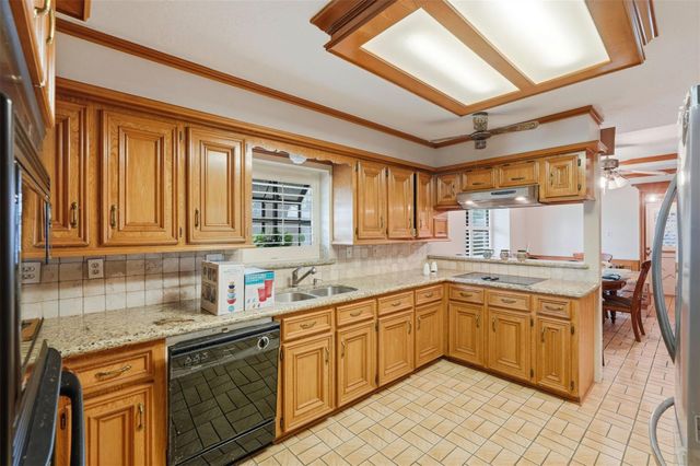 21511 Briar Oak Drive, Humble, TX 77338
